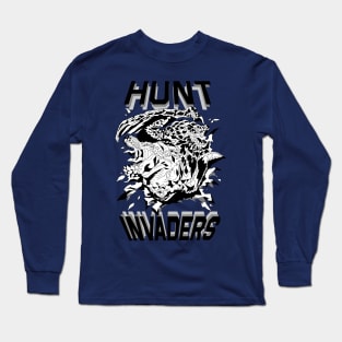 Hunt Invaders (BW) Long Sleeve T-Shirt